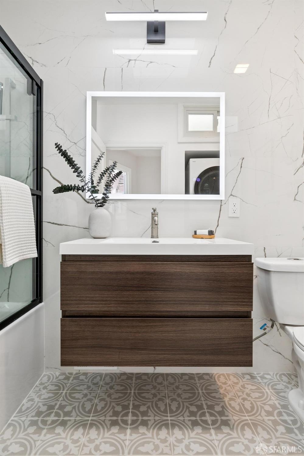 Detail Gallery Image 23 of 61 For 1675 29th Ave, San Francisco,  CA 94122 - 4 Beds | 3 Baths