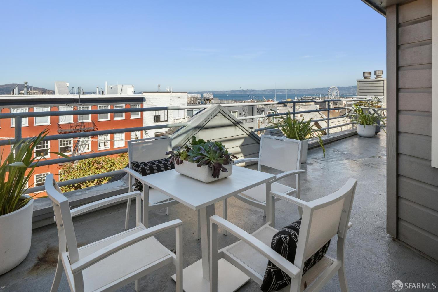 Photo #6: 425082479 Listing 