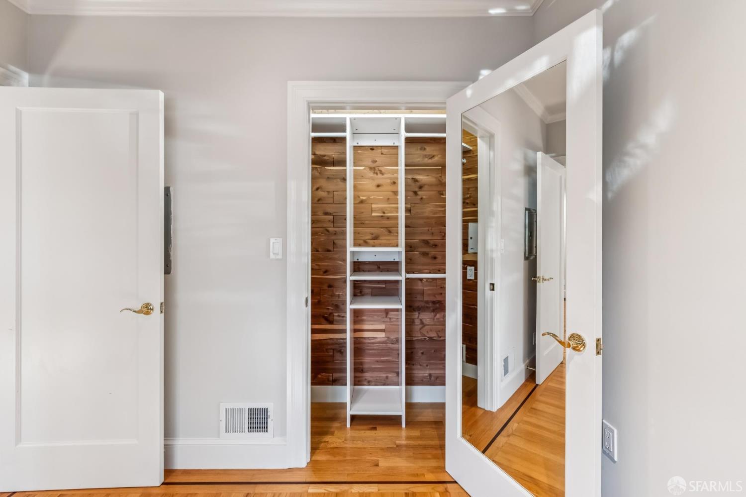 Detail Gallery Image 52 of 73 For 370 Upper Terrace #4,  San Francisco,  CA 94117 - 2 Beds | 1 Baths