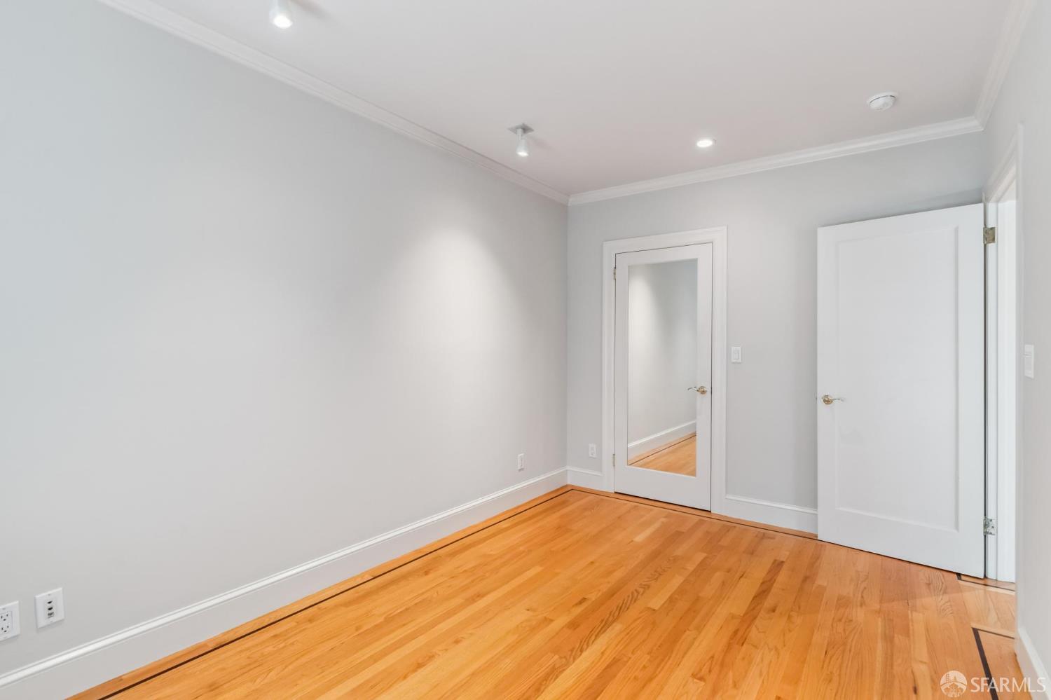 Detail Gallery Image 45 of 73 For 370 Upper Terrace #4,  San Francisco,  CA 94117 - 2 Beds | 1 Baths