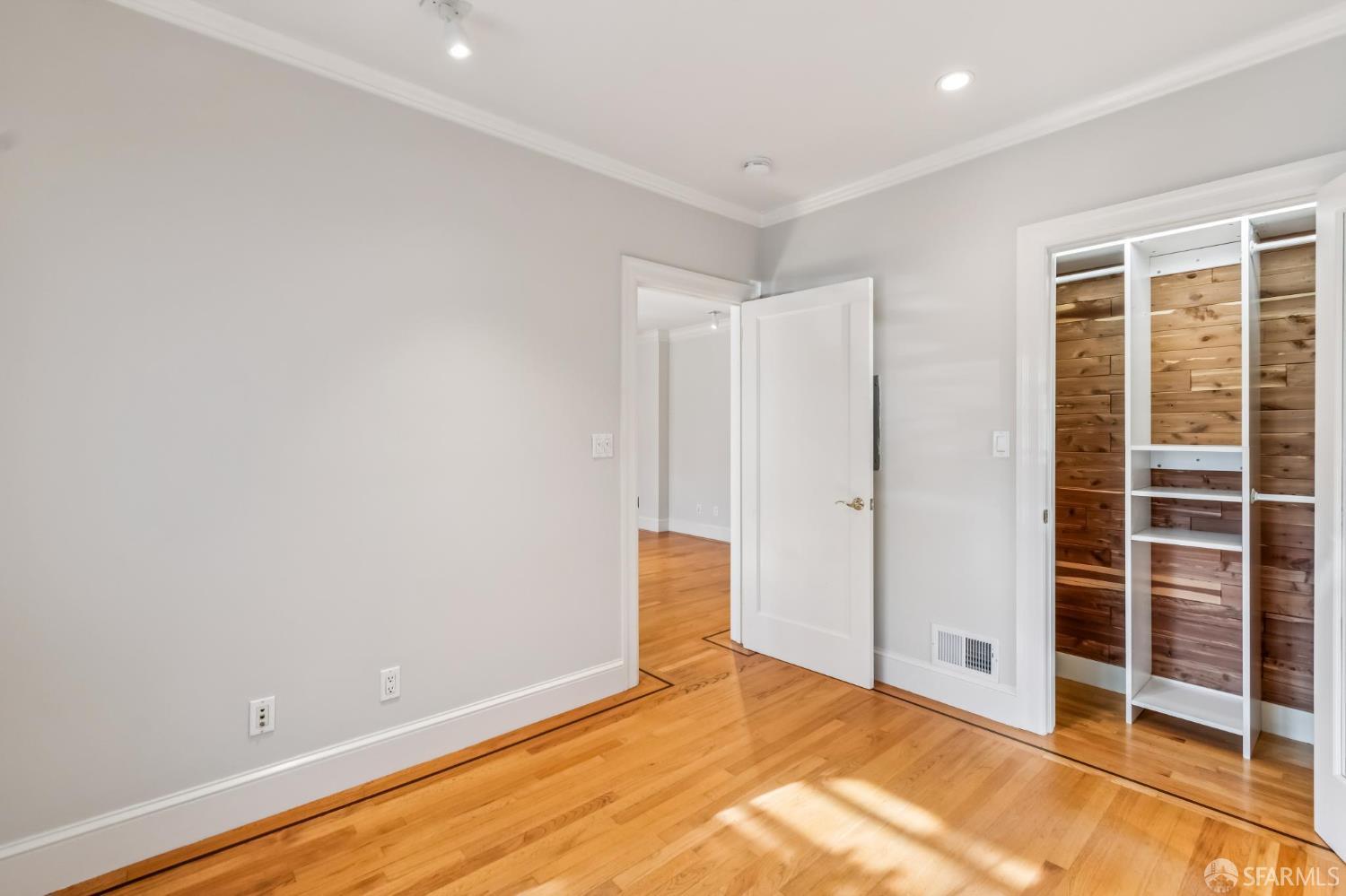 Detail Gallery Image 51 of 73 For 370 Upper Terrace #4,  San Francisco,  CA 94117 - 2 Beds | 1 Baths