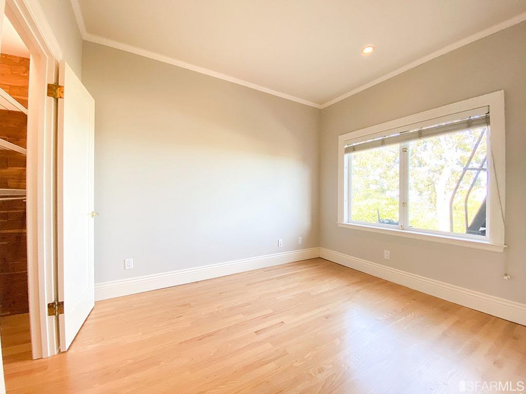 Detail Gallery Image 24 of 73 For 370 Upper Terrace #4,  San Francisco,  CA 94117 - 2 Beds | 1 Baths