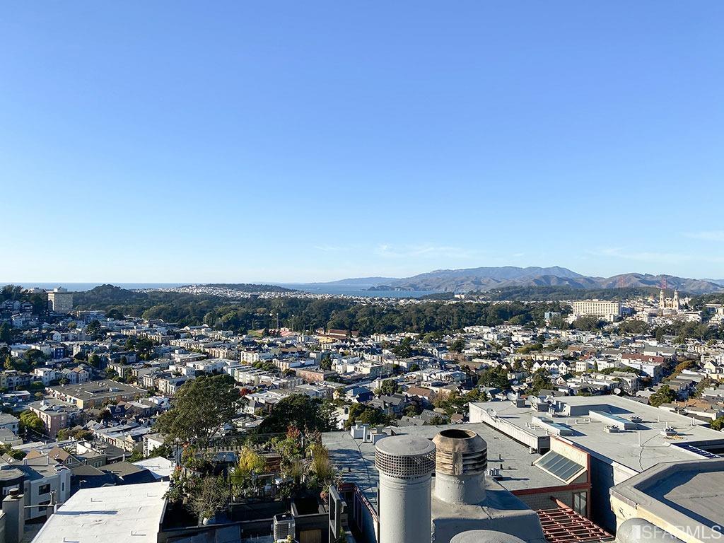 Detail Gallery Image 11 of 73 For 370 Upper Terrace #4,  San Francisco,  CA 94117 - 2 Beds | 1 Baths