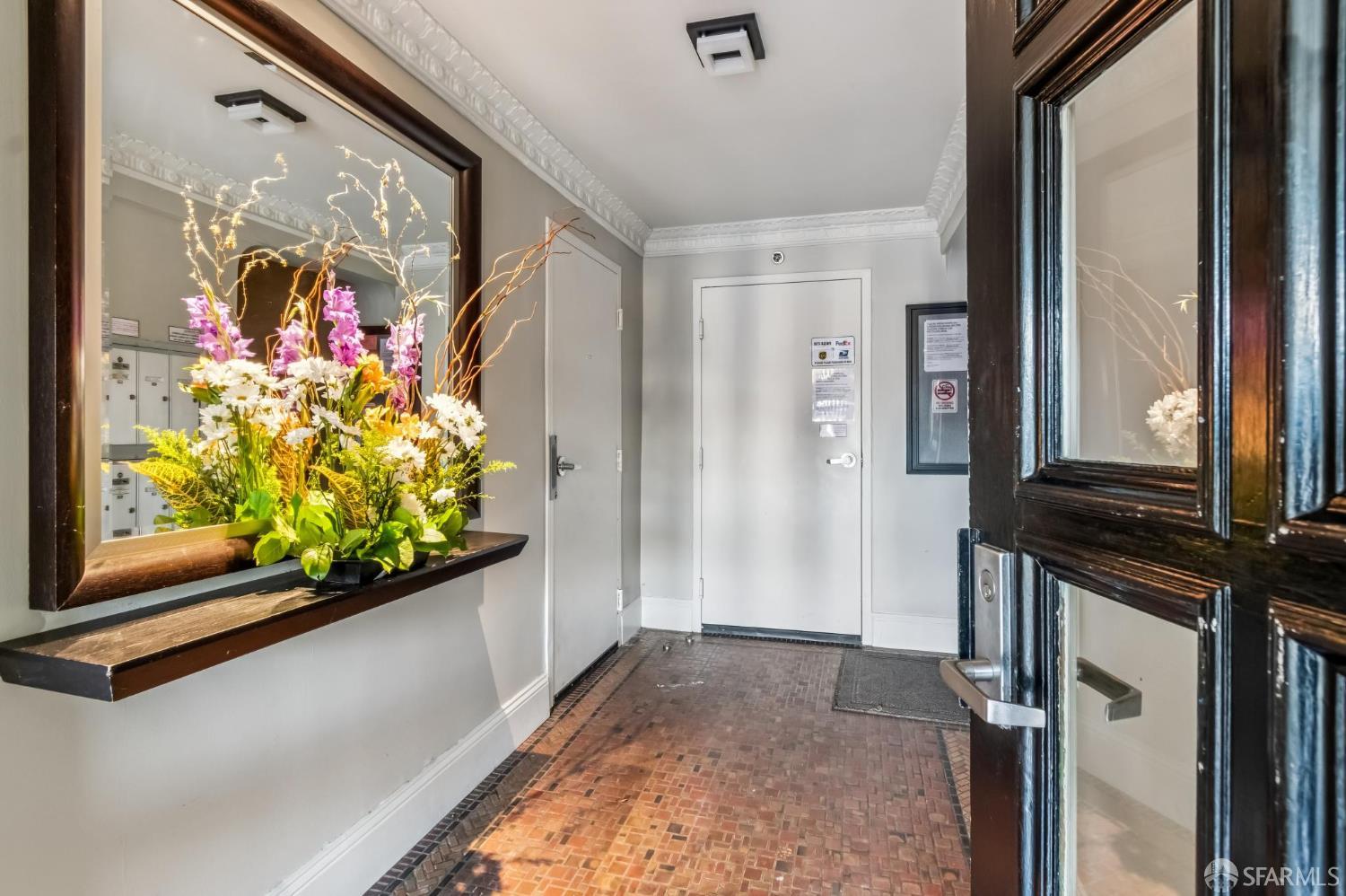 Detail Gallery Image 71 of 73 For 370 Upper Terrace #4,  San Francisco,  CA 94117 - 2 Beds | 1 Baths