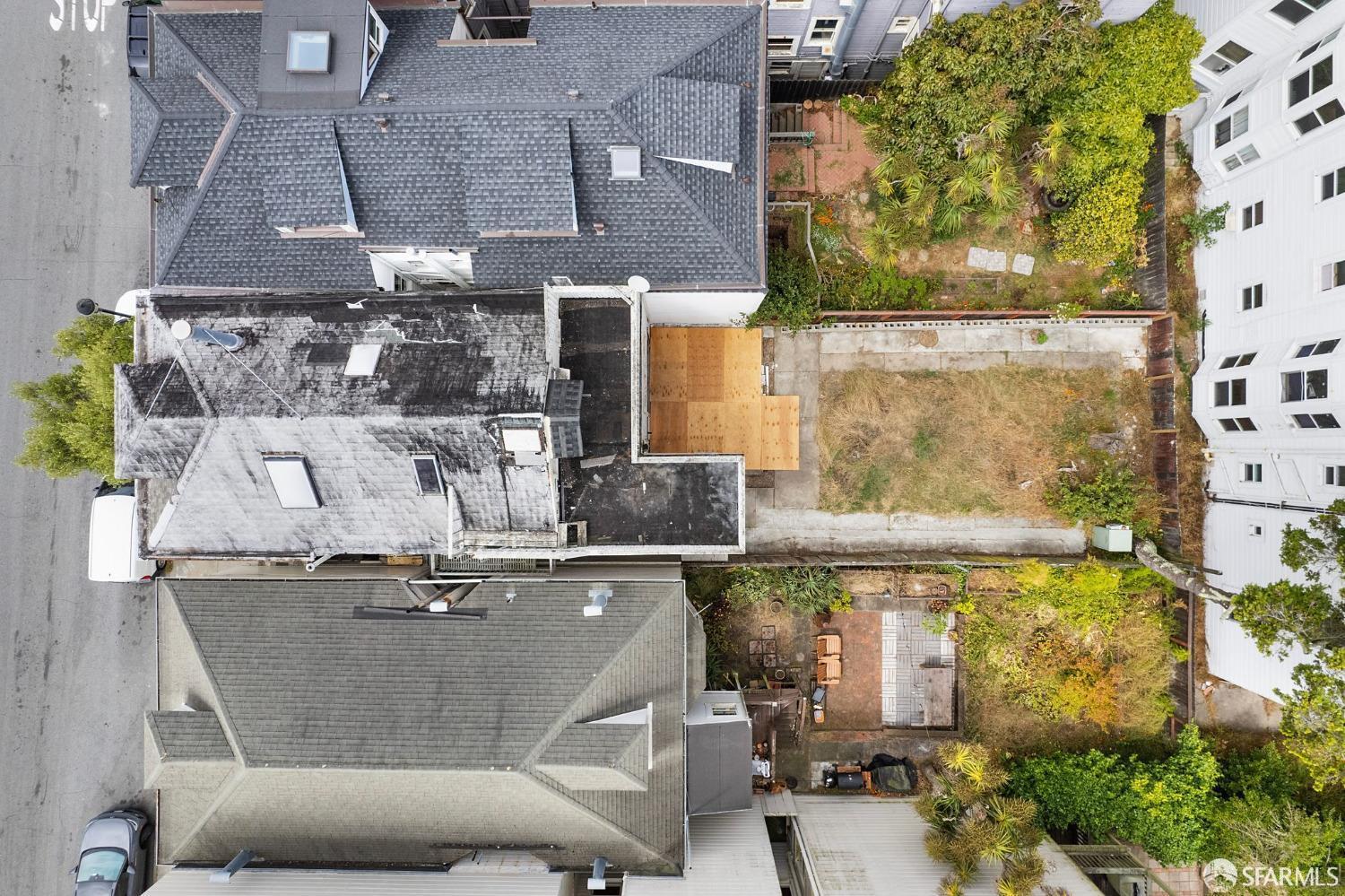 Detail Gallery Image 6 of 10 For 1264 3rd Ave, San Francisco,  CA 94122 - – Beds | – Baths