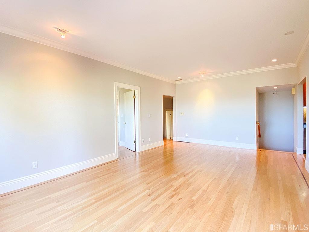 Detail Gallery Image 27 of 73 For 370 Upper Terrace #4,  San Francisco,  CA 94117 - 2 Beds | 1 Baths