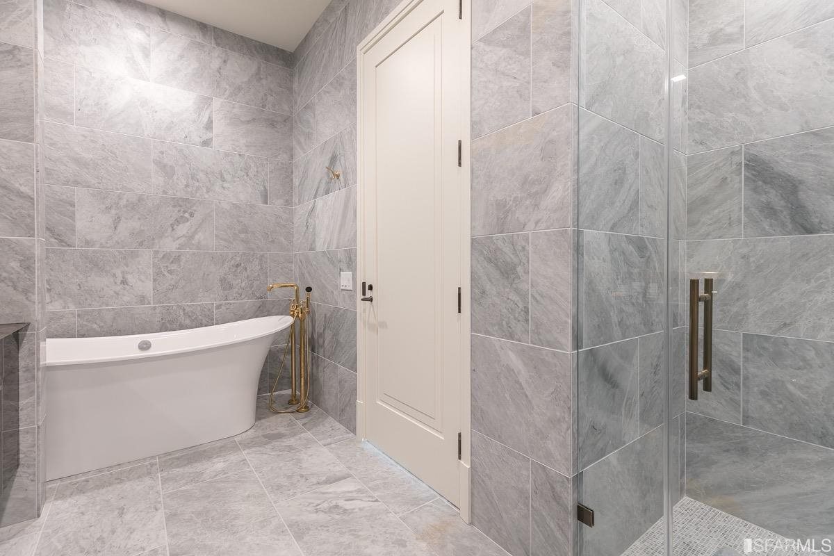 Photo #16: 425082527 Listing: Photo #16