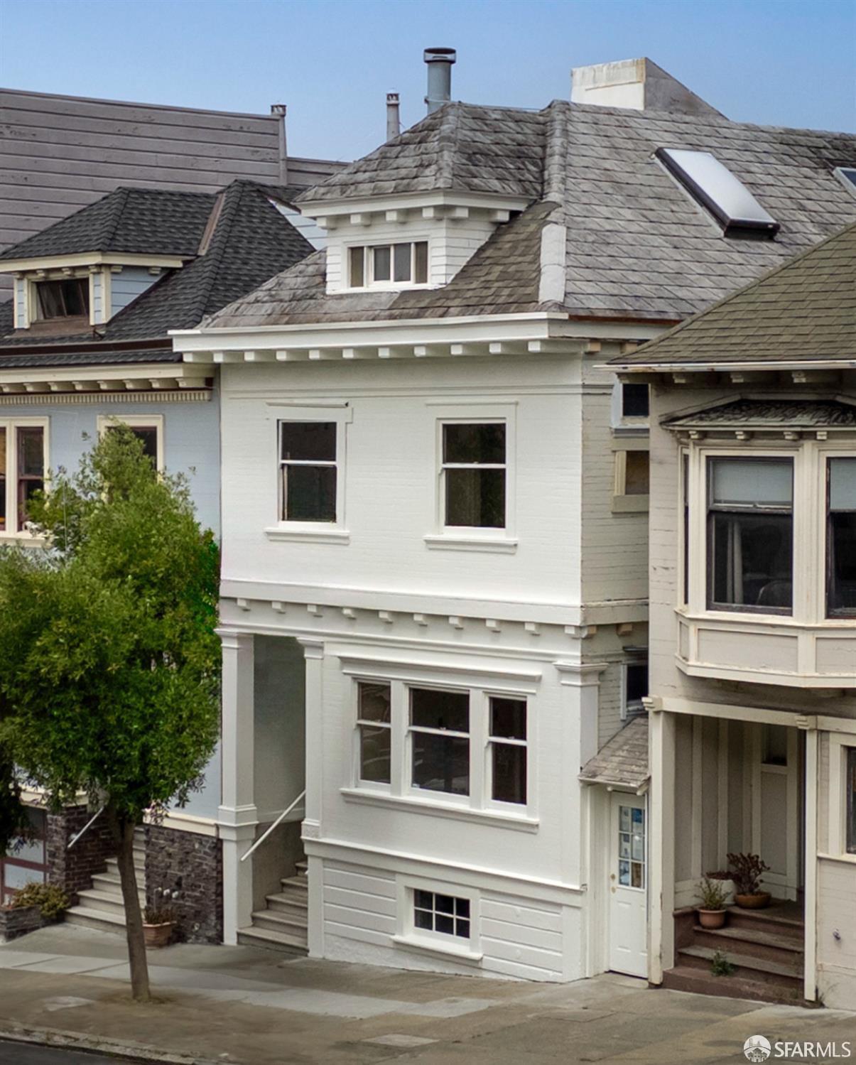 Detail Gallery Image 7 of 10 For 1264 3rd Ave, San Francisco,  CA 94122 - – Beds | – Baths