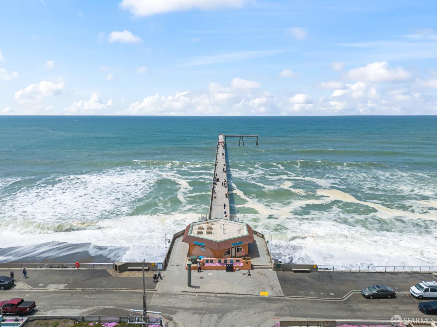 Detail Gallery Image 76 of 88 For 656 Forest Lake Dr, Pacifica,  CA 94044 - 3 Beds | 2/1 Baths