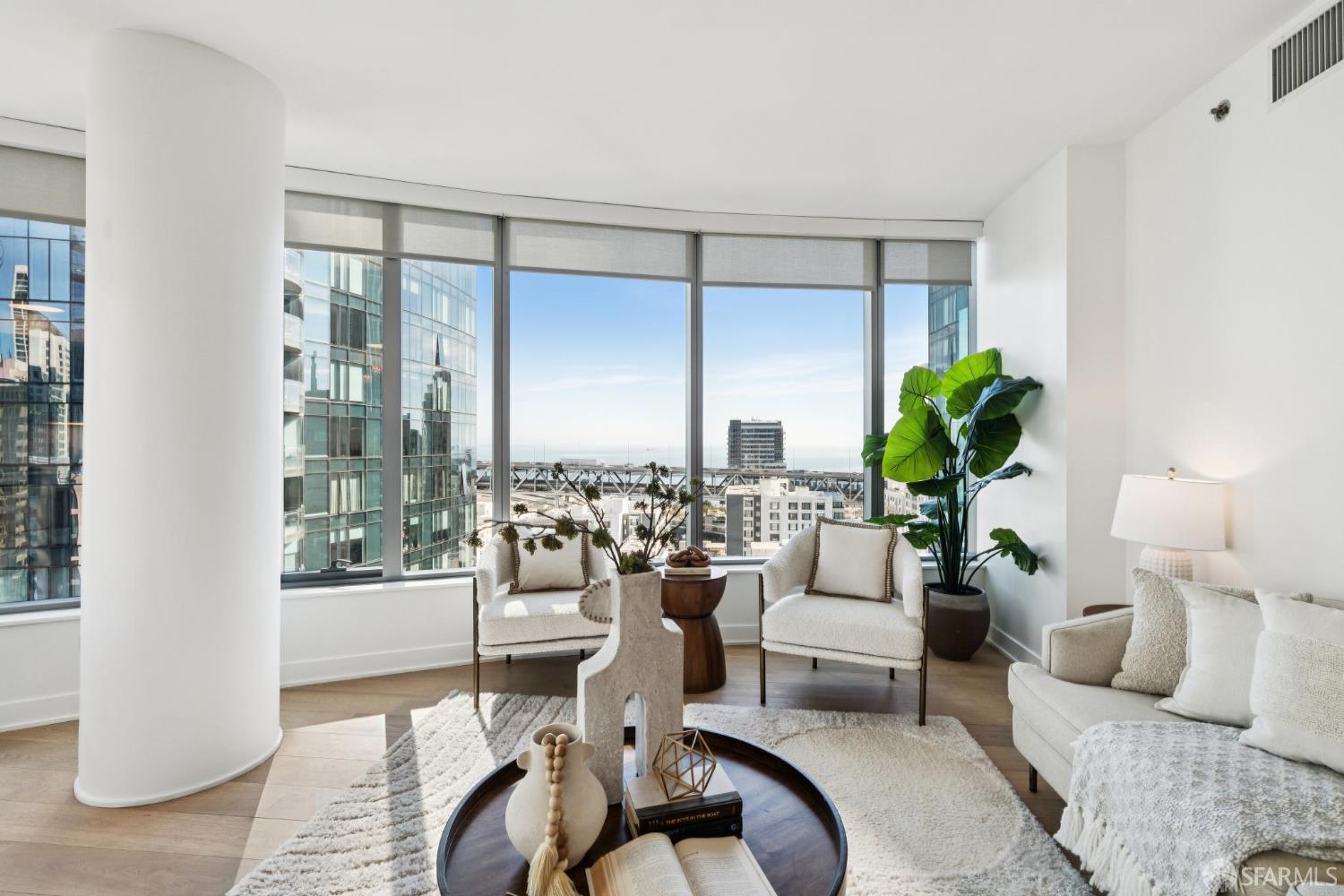 Detail Gallery Image 9 of 52 For 201 Folsom St 20e,  San Francisco,  CA 94105 - 2 Beds | 2 Baths