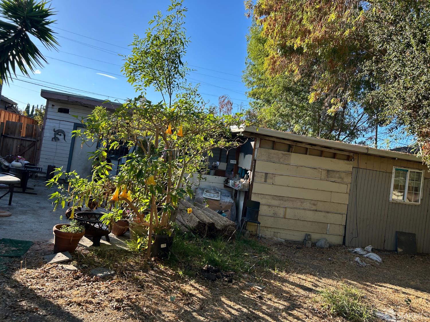 Detail Gallery Image 16 of 25 For 1024 Laurel Ave, East Palo Alto,  CA 94303 - 2 Beds | 1 Baths