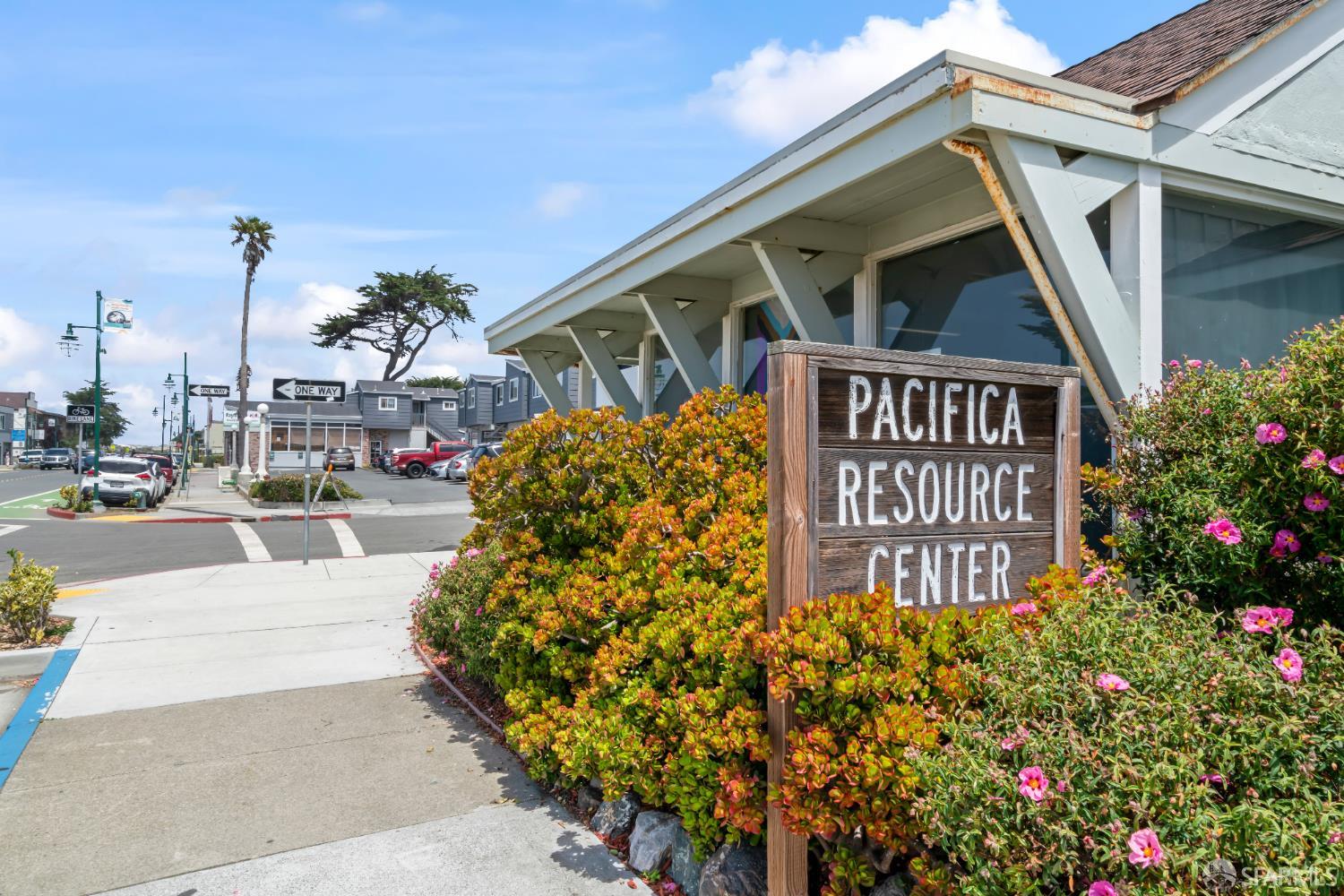 Detail Gallery Image 82 of 88 For 656 Forest Lake Dr, Pacifica,  CA 94044 - 3 Beds | 2/1 Baths