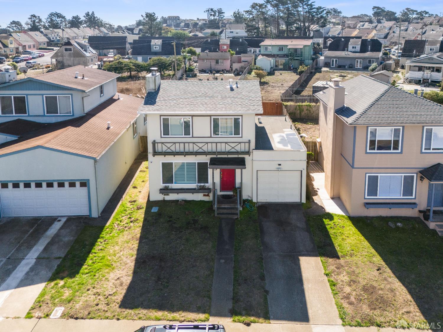 Detail Gallery Image 32 of 88 For 656 Forest Lake Dr, Pacifica,  CA 94044 - 3 Beds | 2/1 Baths