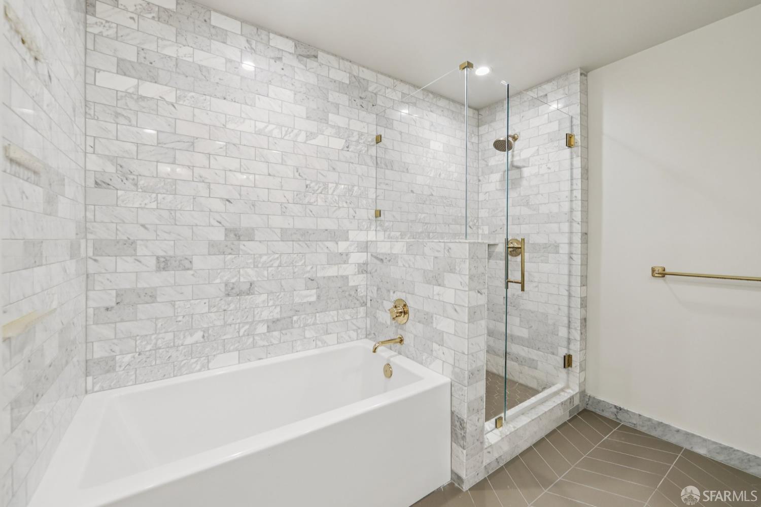 Detail Gallery Image 25 of 51 For 401 Harrison St 6c,  San Francisco,  CA 94105 - 2 Beds | 2 Baths