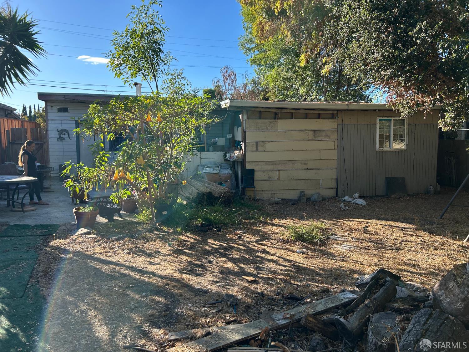 Detail Gallery Image 12 of 25 For 1024 Laurel Ave, East Palo Alto,  CA 94303 - 2 Beds | 1 Baths