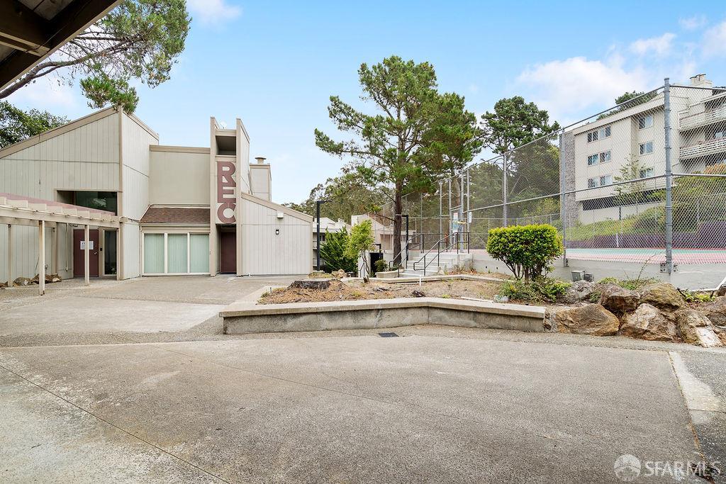 Detail Gallery Image 33 of 37 For 332 Philip Dr #103,  Daly City,  CA 94015 - 2 Beds | 2 Baths