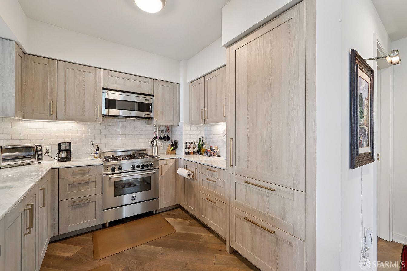 Detail Gallery Image 13 of 51 For 401 Harrison St 6c,  San Francisco,  CA 94105 - 2 Beds | 2 Baths