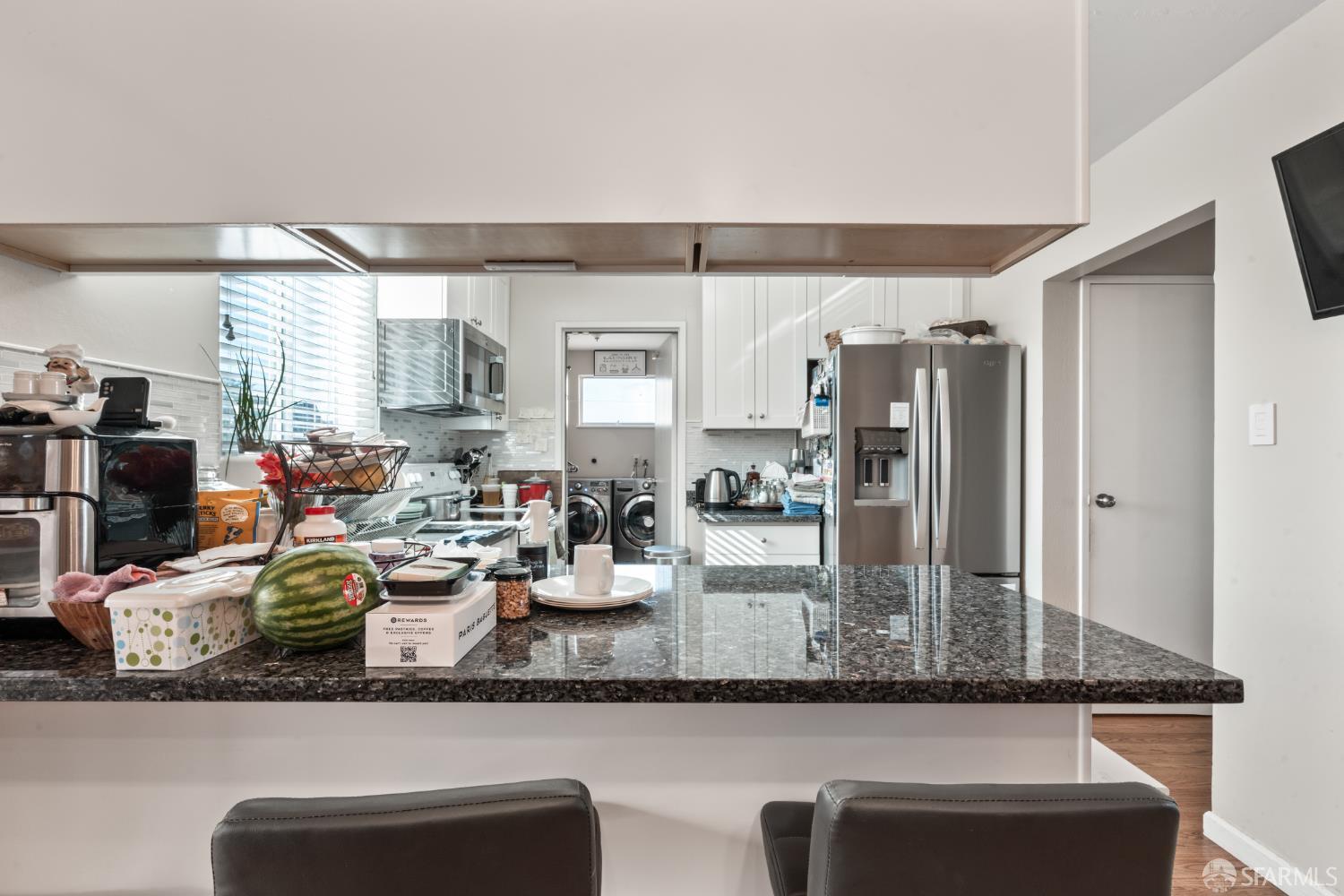 Detail Gallery Image 13 of 88 For 656 Forest Lake Dr, Pacifica,  CA 94044 - 3 Beds | 2/1 Baths