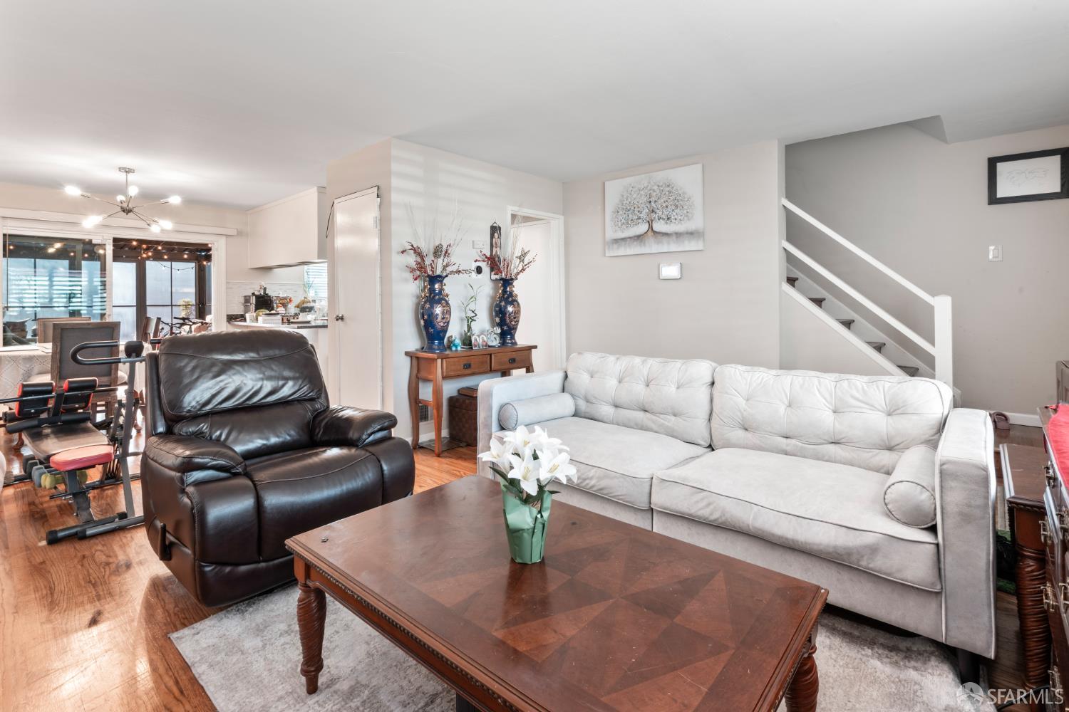 Detail Gallery Image 6 of 88 For 656 Forest Lake Dr, Pacifica,  CA 94044 - 3 Beds | 2/1 Baths