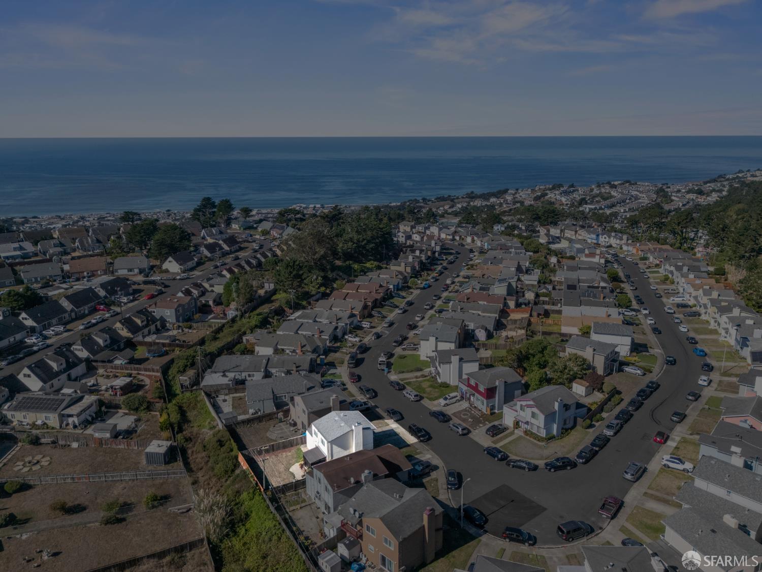 Detail Gallery Image 38 of 88 For 656 Forest Lake Dr, Pacifica,  CA 94044 - 3 Beds | 2/1 Baths