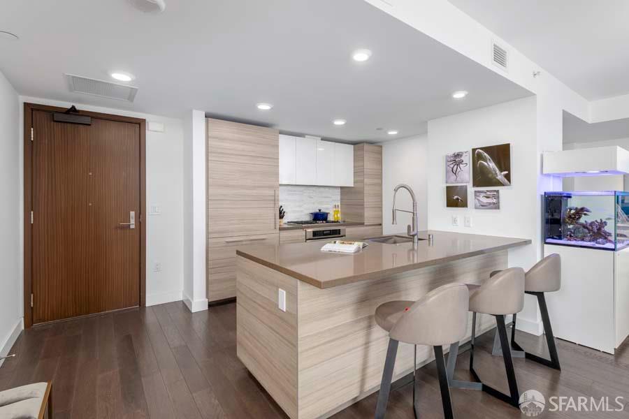 Photo #6: 425082463 Listing: Photo #6