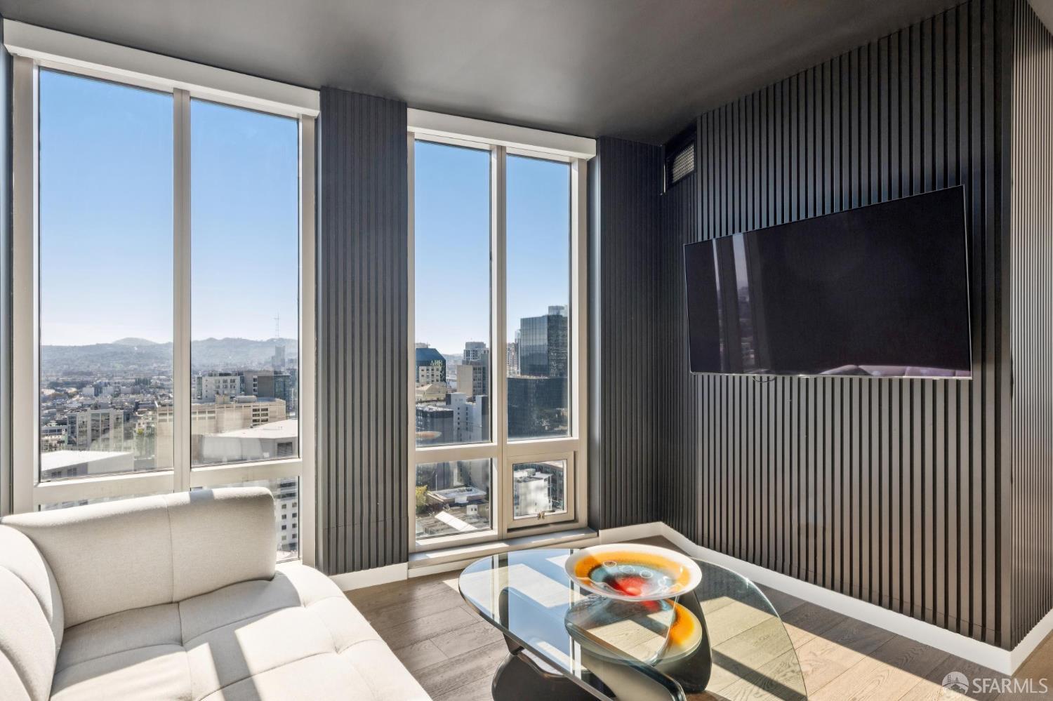 Photo #9: 425081319 Listing: Photo #9