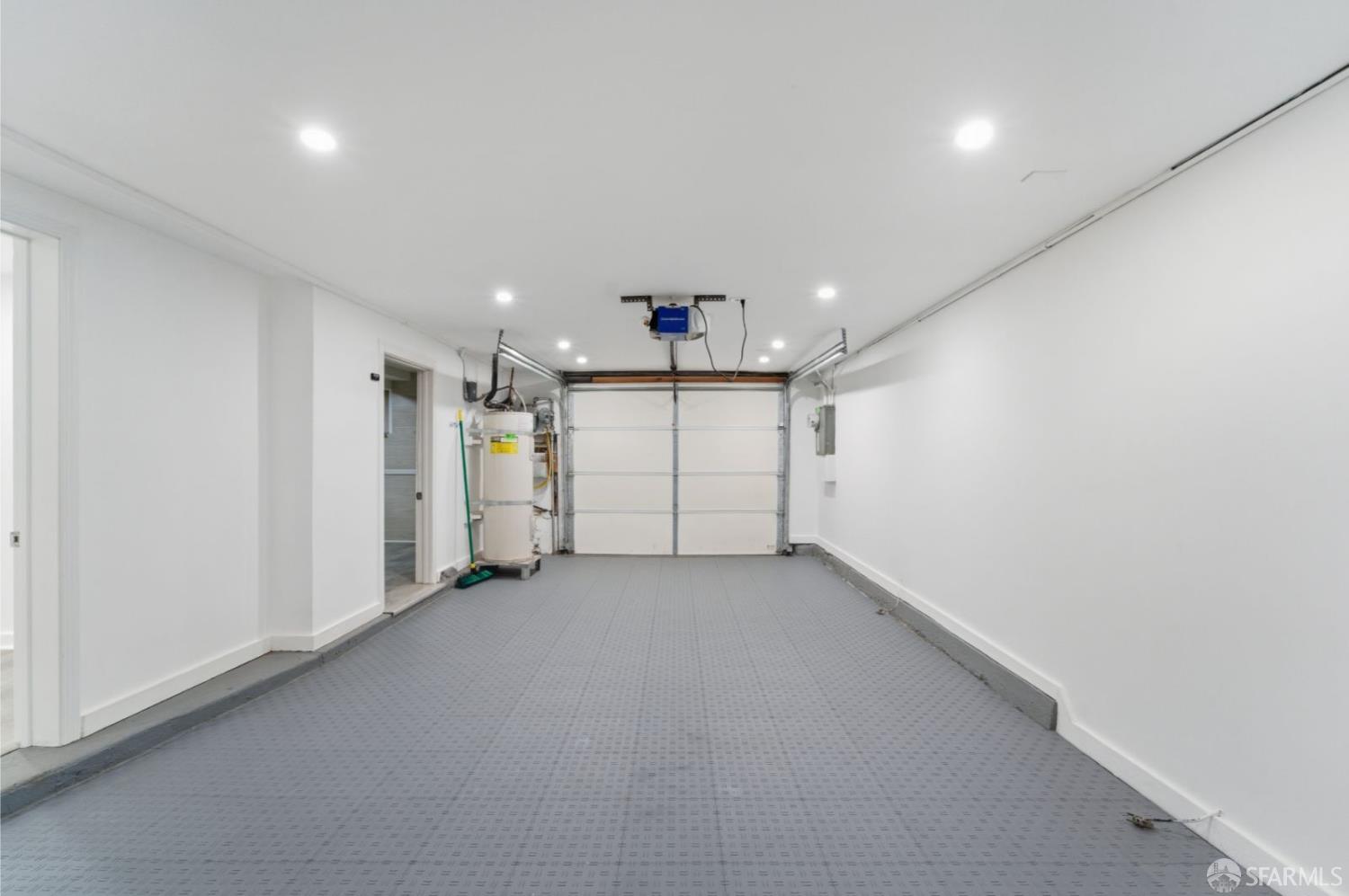 Detail Gallery Image 17 of 34 For 34 Brighton Ave, San Francisco,  CA 94112 - 3 Beds | 2 Baths