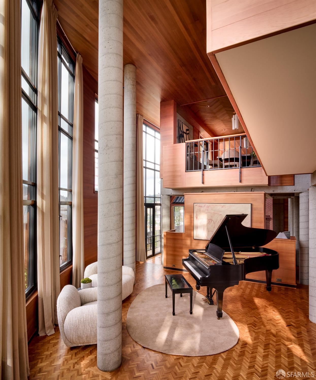 Detail Gallery Image 12 of 39 For 111 Edgehill Way, San Francisco,  CA 94127 - 8 Beds | 5/3 Baths