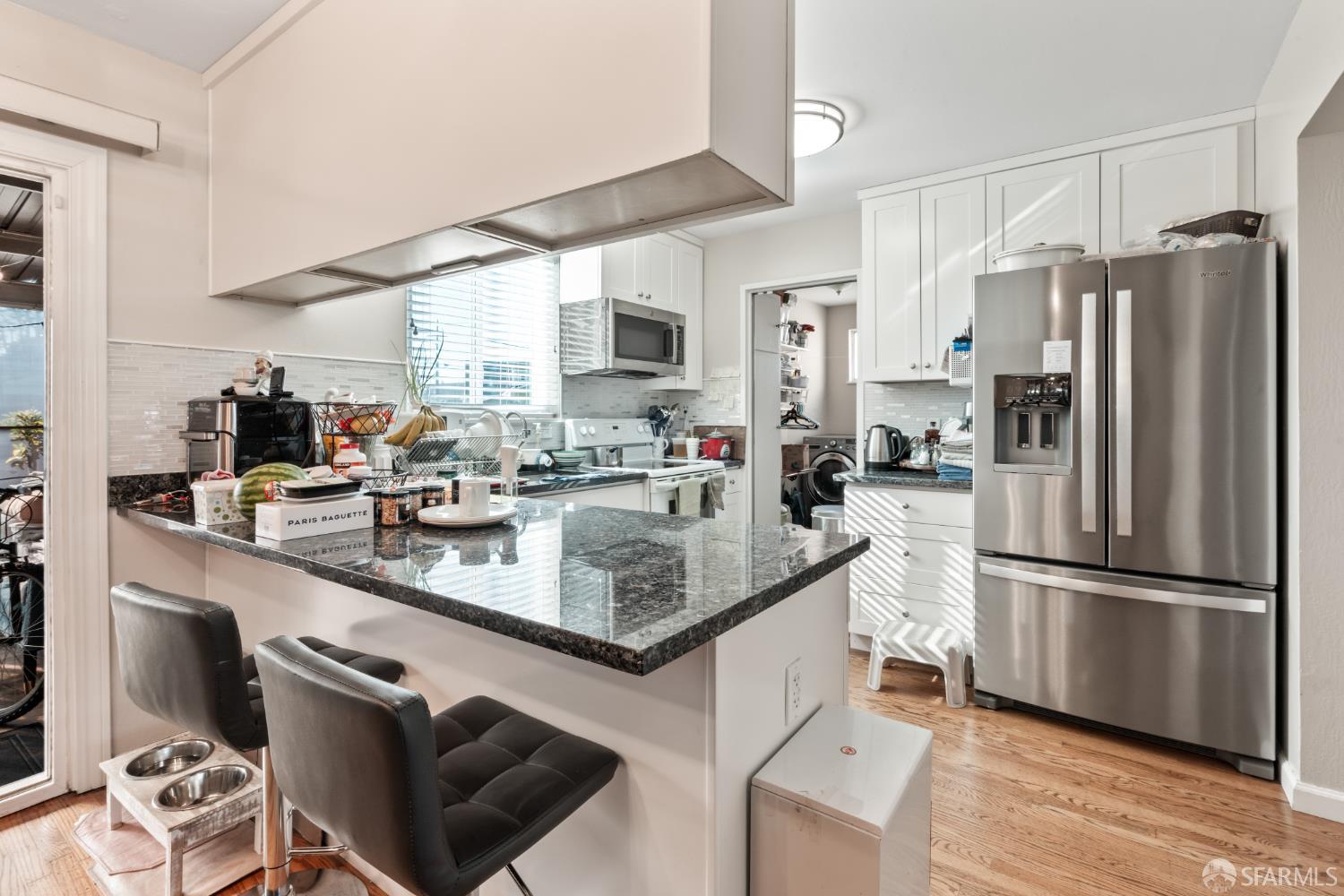 Detail Gallery Image 11 of 88 For 656 Forest Lake Dr, Pacifica,  CA 94044 - 3 Beds | 2/1 Baths