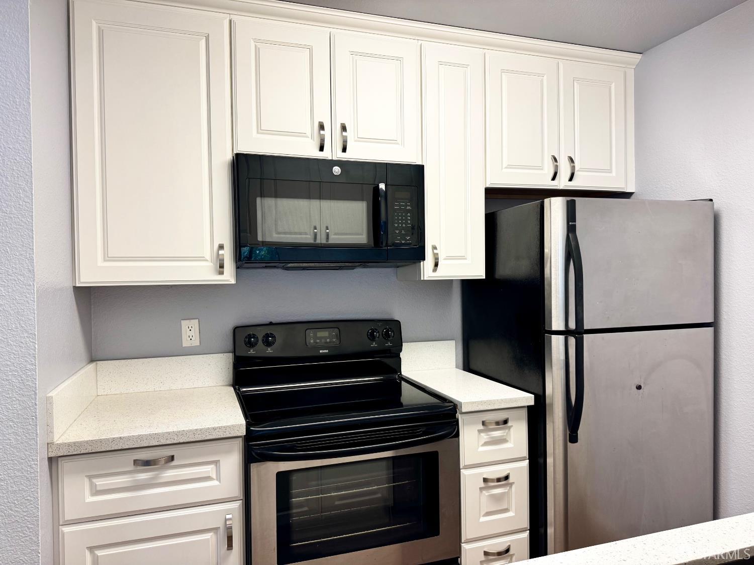 Detail Gallery Image 13 of 48 For 5223 Shelter Creek Ln, San Bruno,  CA 94066 - 1 Beds | 1 Baths