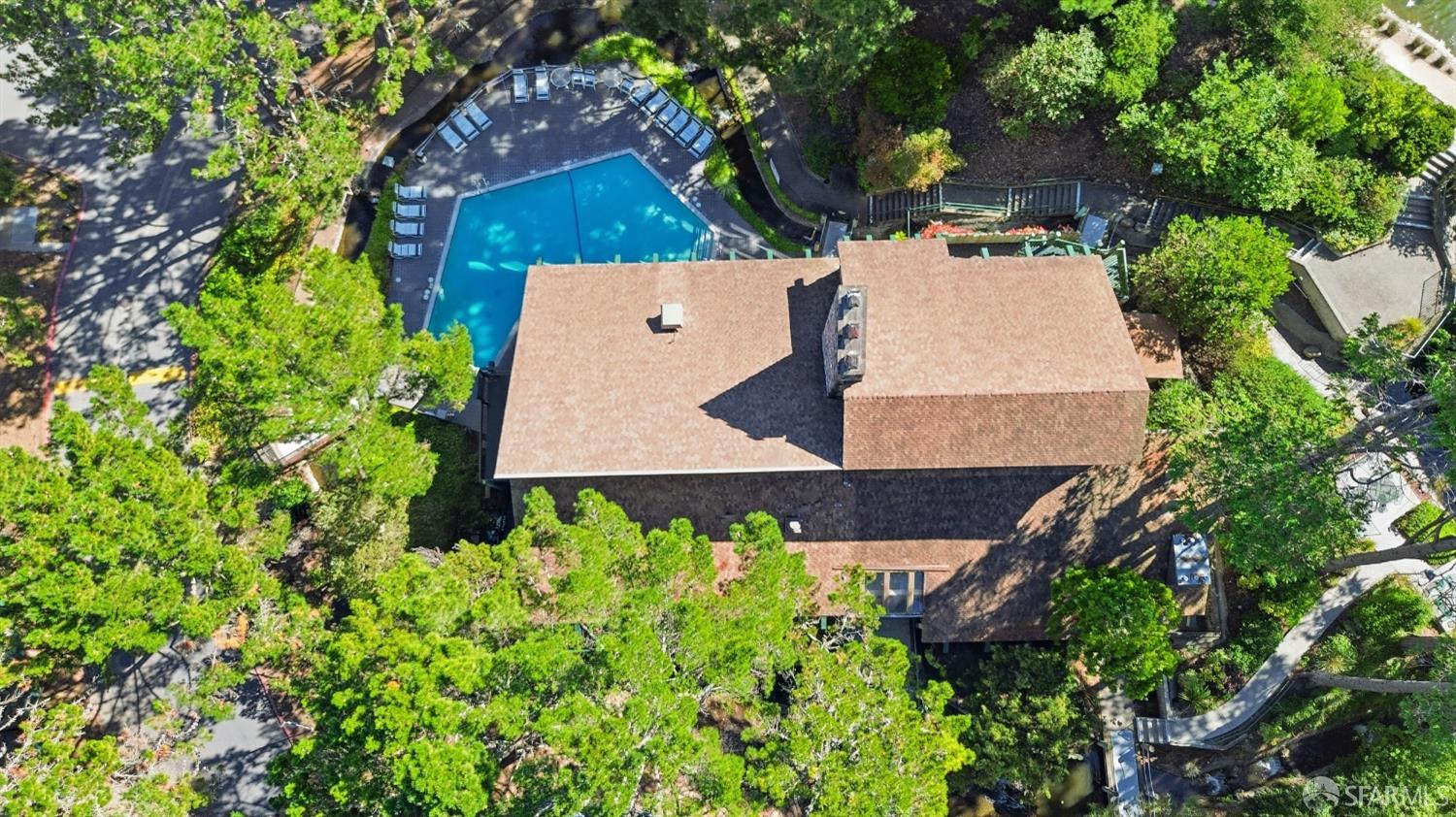 Detail Gallery Image 38 of 40 For 391 Mandarin Dr #208,  Daly City,  CA 94015 - 2 Beds | 1/1 Baths