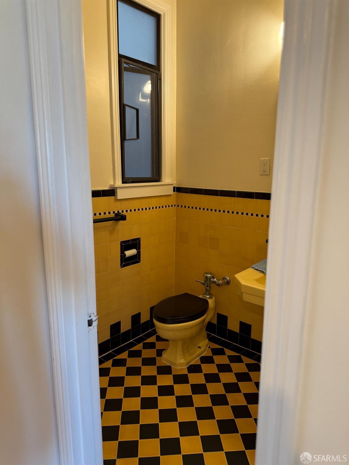 Detail Gallery Image 13 of 19 For 3757 Webster St #204,  San Francisco,  CA 94123 - 1 Beds | 1 Baths