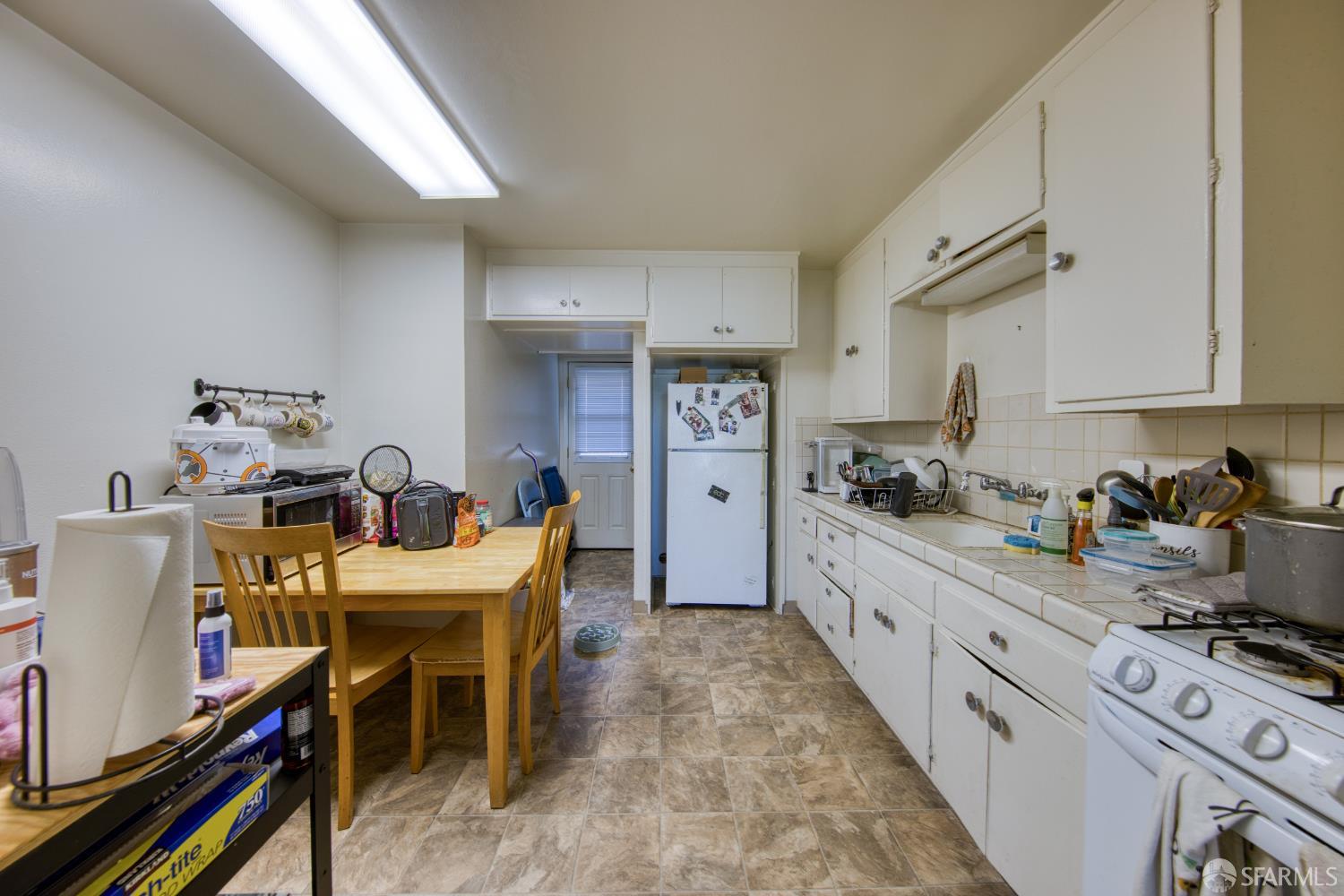 Detail Gallery Image 28 of 41 For 24039 Park St, Hayward,  CA 94541 - – Beds | – Baths