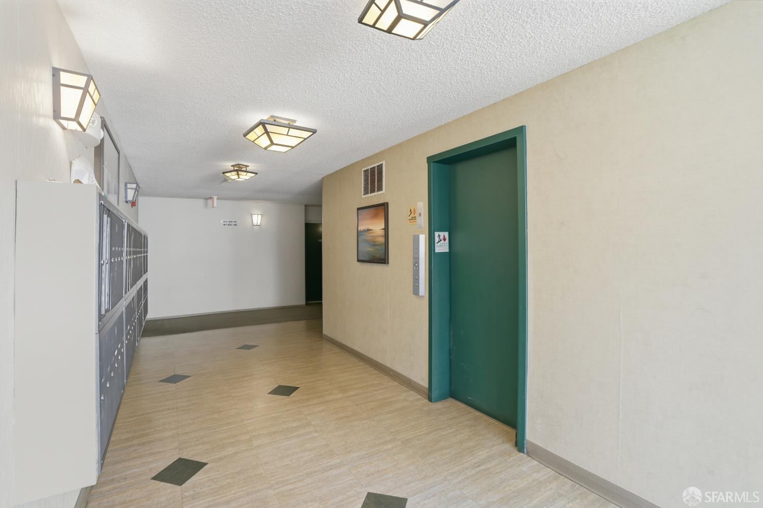 Detail Gallery Image 34 of 40 For 391 Mandarin Dr #208,  Daly City,  CA 94015 - 2 Beds | 1/1 Baths