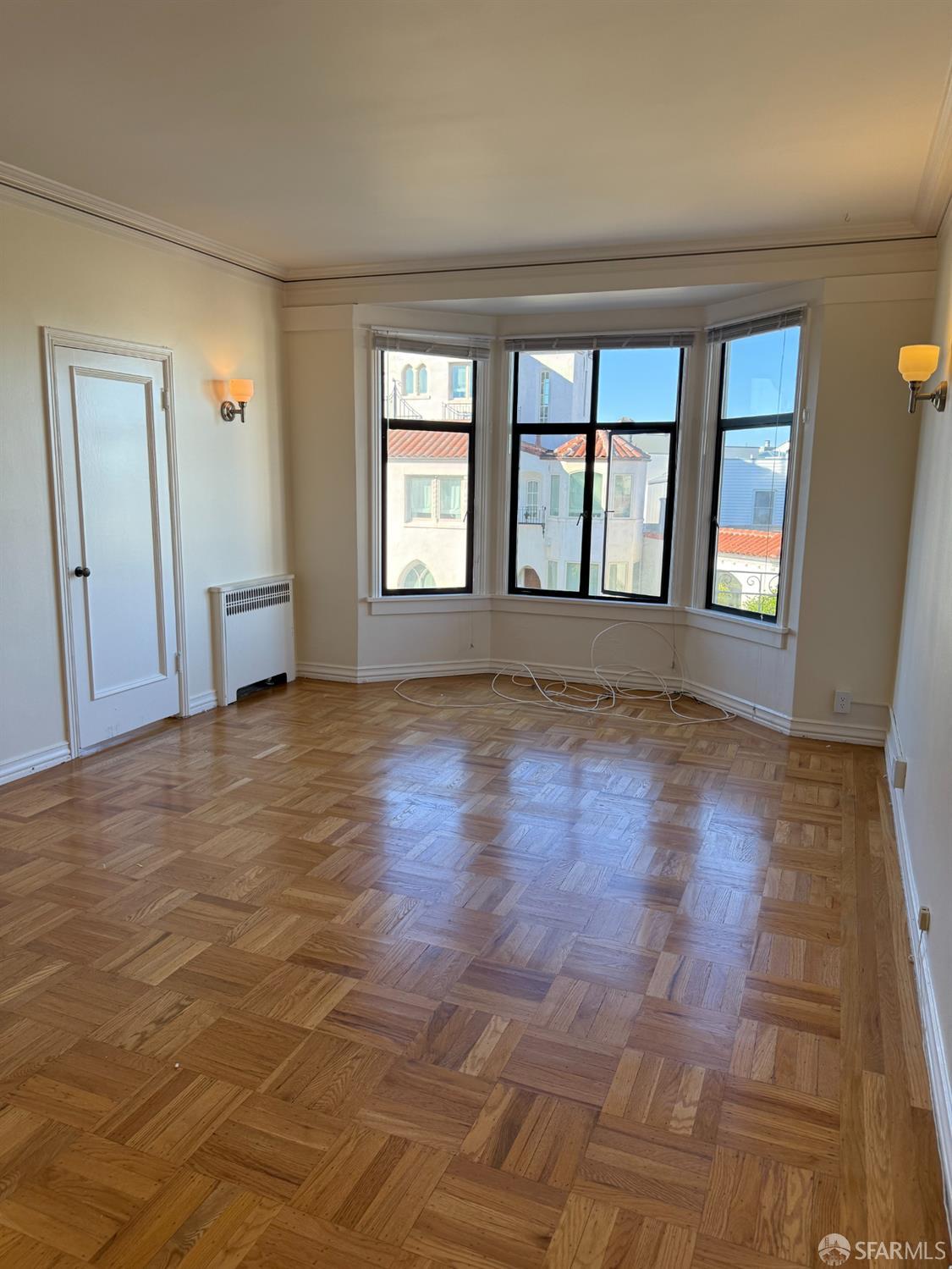 Detail Gallery Image 3 of 19 For 3757 Webster St #204,  San Francisco,  CA 94123 - 1 Beds | 1 Baths