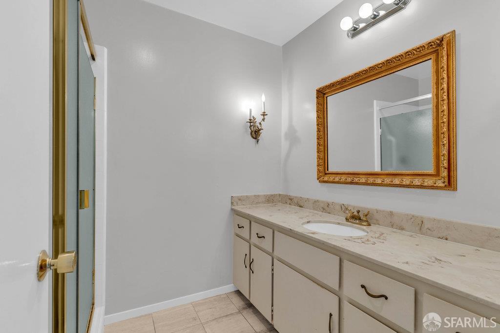Detail Gallery Image 37 of 57 For 170 Sand Hill Cir, Menlo Park,  CA 94025 - 3 Beds | 2 Baths