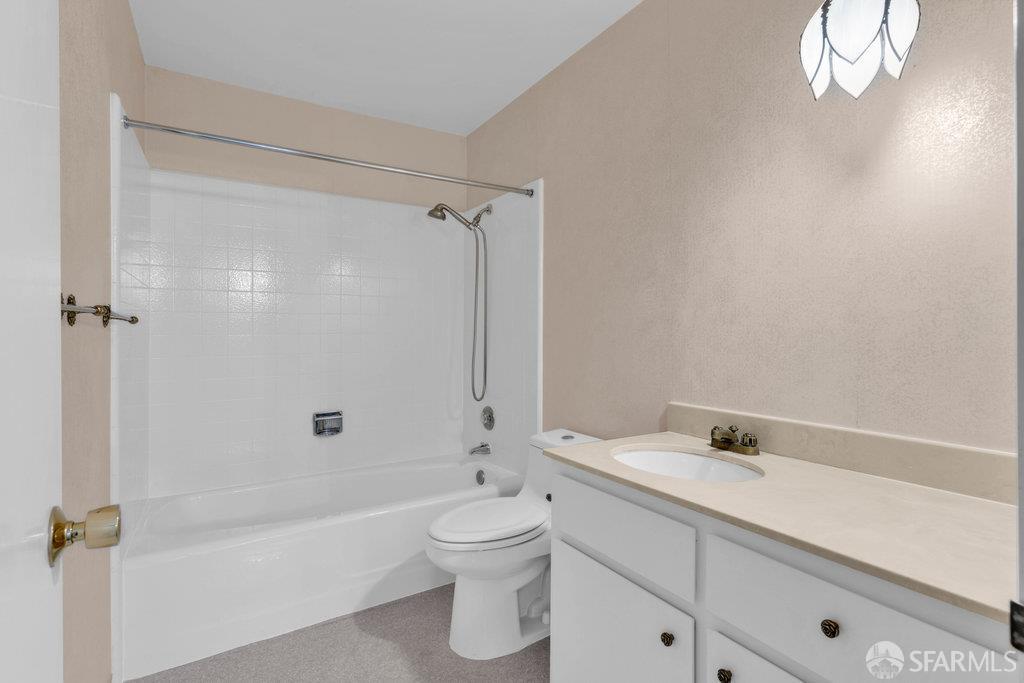 Detail Gallery Image 46 of 57 For 170 Sand Hill Cir, Menlo Park,  CA 94025 - 3 Beds | 2 Baths