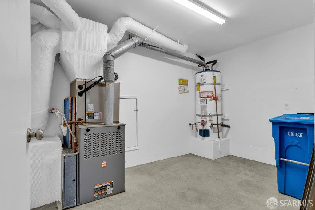 Detail Gallery Image 48 of 57 For 170 Sand Hill Cir, Menlo Park,  CA 94025 - 3 Beds | 2 Baths