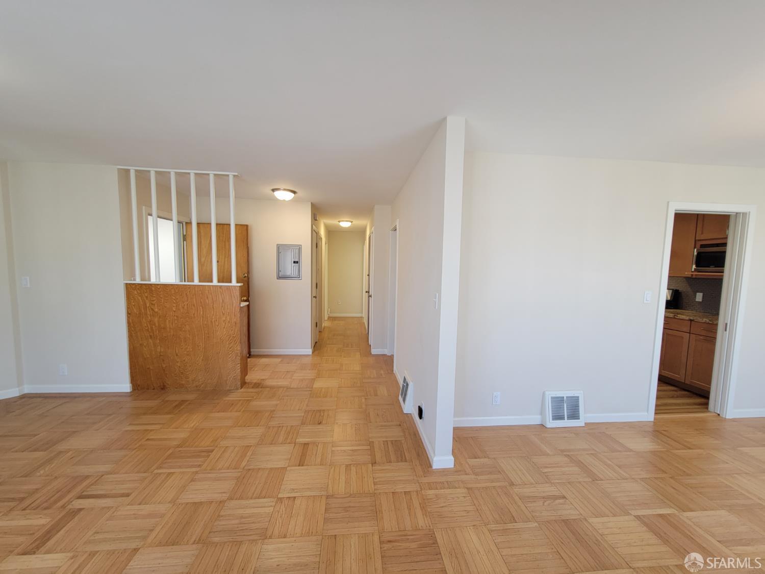 Detail Gallery Image 17 of 30 For 2019 Lawton St, San Francisco,  CA 94122 - 2 Beds | 2 Baths