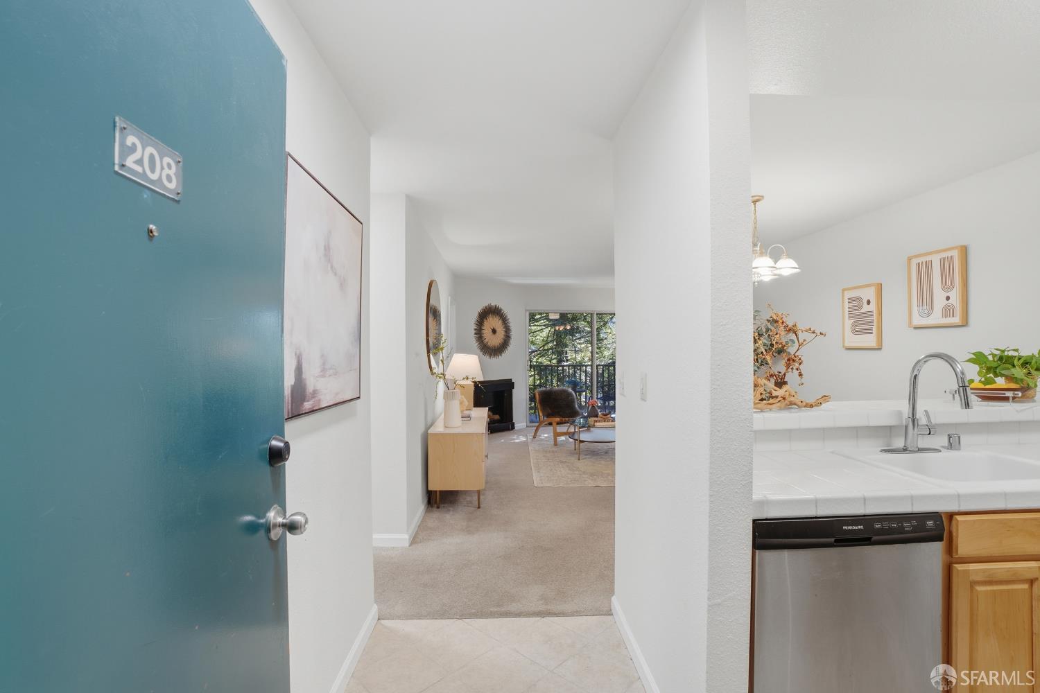 Detail Gallery Image 4 of 40 For 391 Mandarin Dr #208,  Daly City,  CA 94015 - 2 Beds | 1/1 Baths
