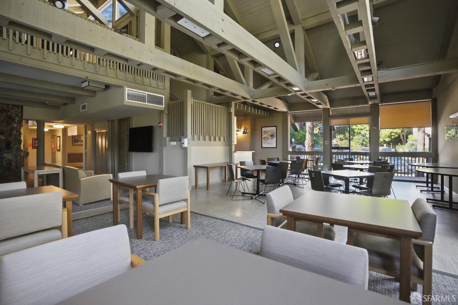 Detail Gallery Image 32 of 40 For 391 Mandarin Dr #208,  Daly City,  CA 94015 - 2 Beds | 1/1 Baths