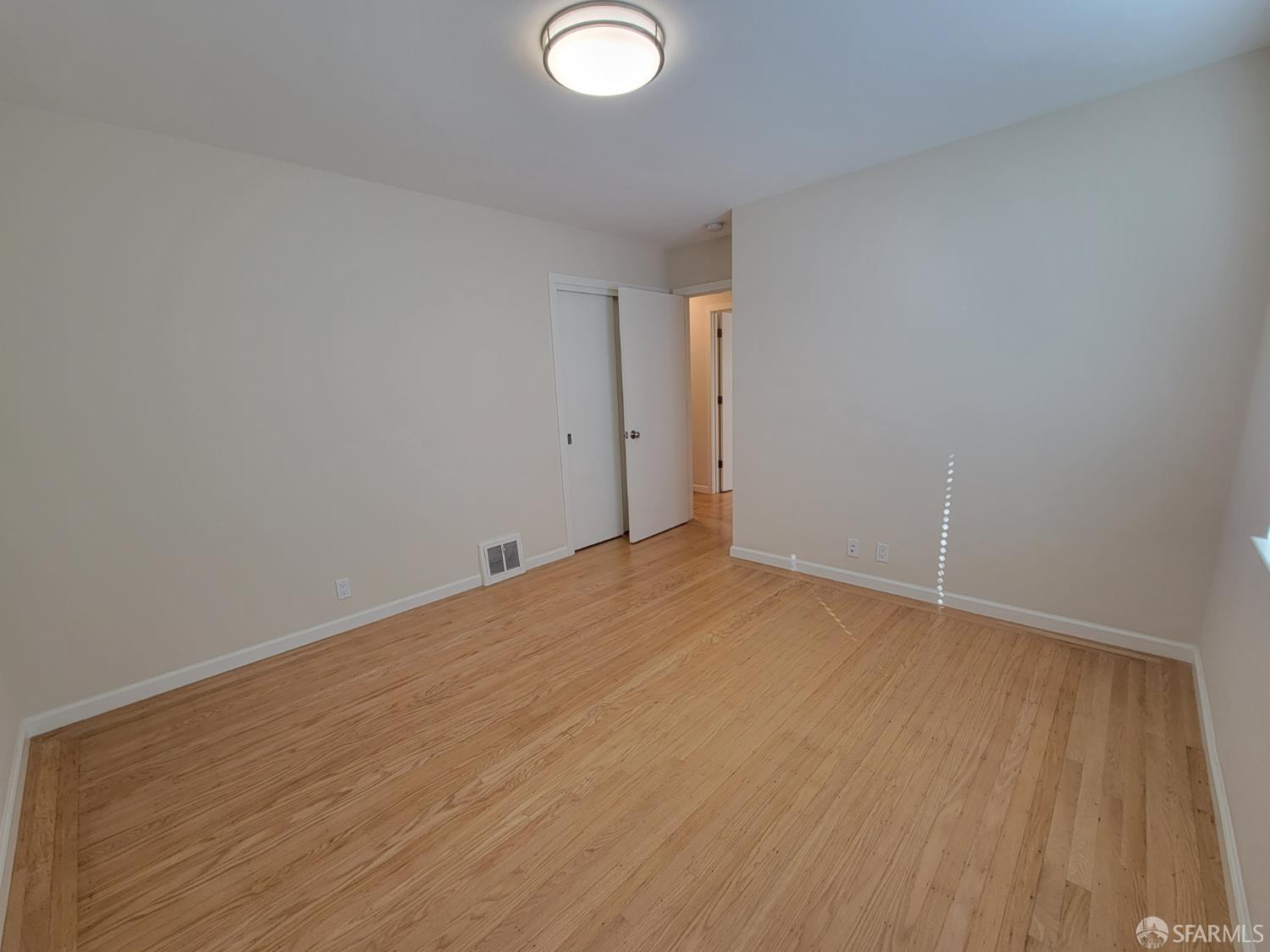 Detail Gallery Image 19 of 30 For 2019 Lawton St, San Francisco,  CA 94122 - 2 Beds | 2 Baths