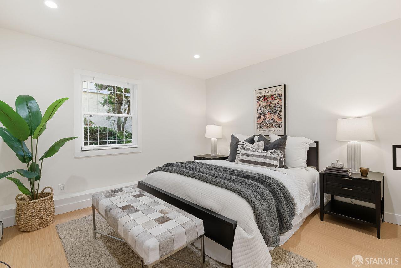 Detail Gallery Image 31 of 67 For 3340 Baker St, San Francisco,  CA 94123 - 5 Beds | 4/1 Baths