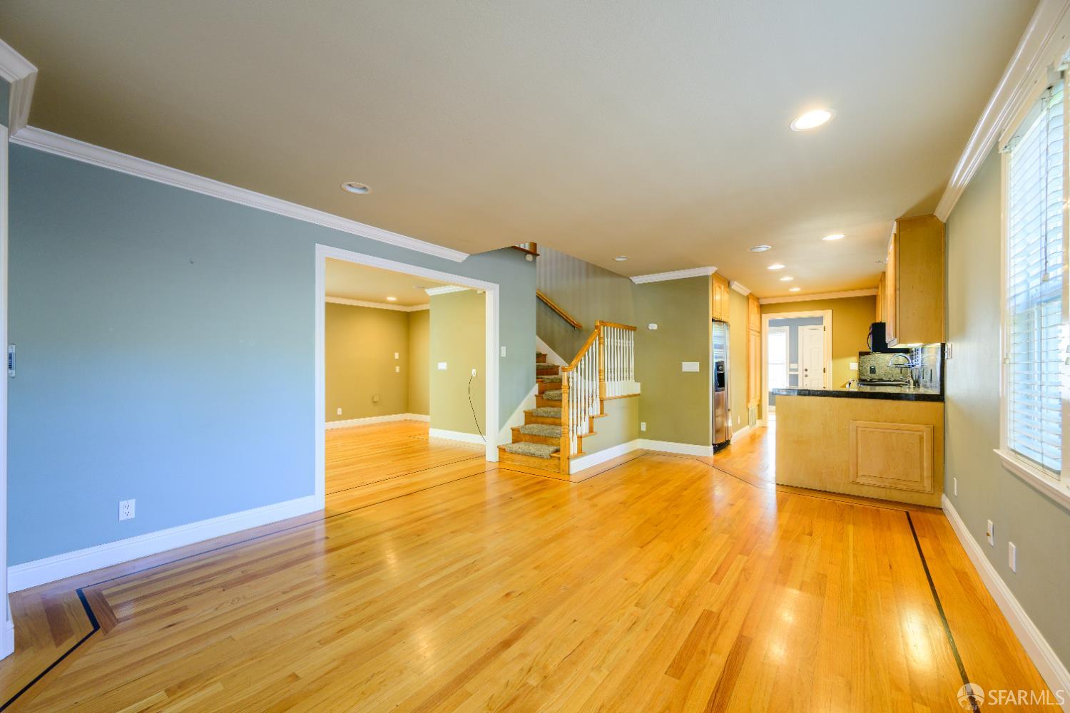 Detail Gallery Image 7 of 80 For 647 N 2nd St, San Jose,  CA 95112 - 4 Beds | 4 Baths