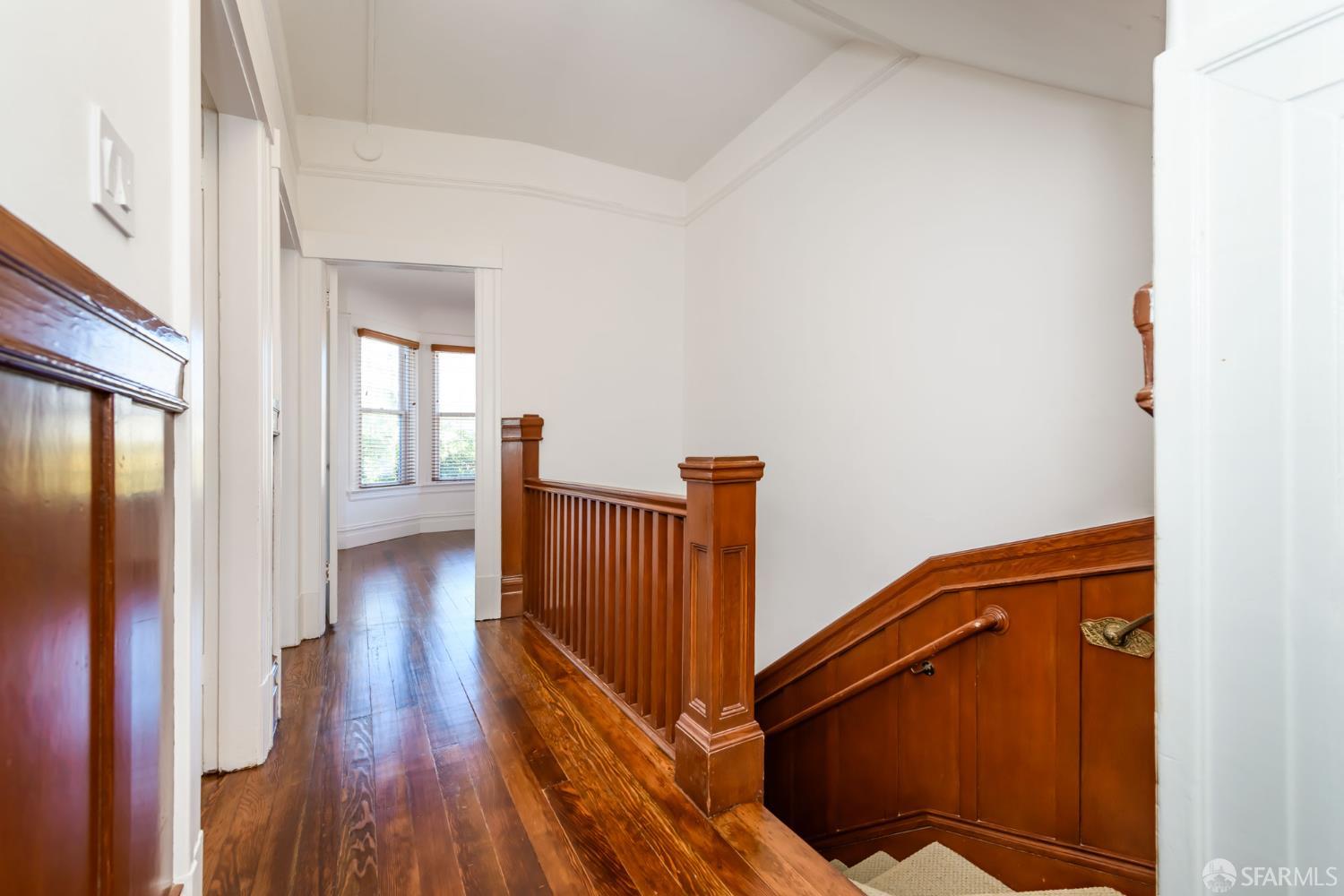 Detail Gallery Image 13 of 36 For 317 Douglass St, San Francisco,  CA 94114 - 3 Beds | 1 Baths