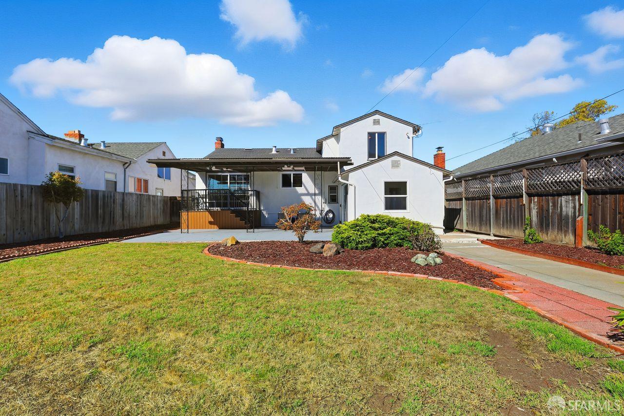 Detail Gallery Image 30 of 40 For 720 Birch Ave, San Mateo,  CA 94402 - 3 Beds | 2/1 Baths