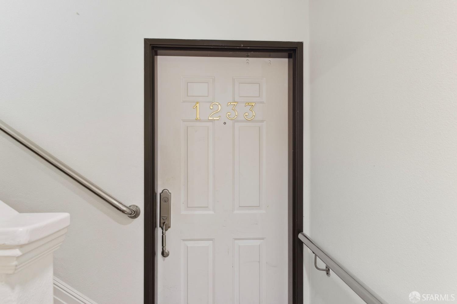 Detail Gallery Image 4 of 11 For 1233 20th Ave, San Francisco,  CA 94122 - 4 Beds | 4 Baths