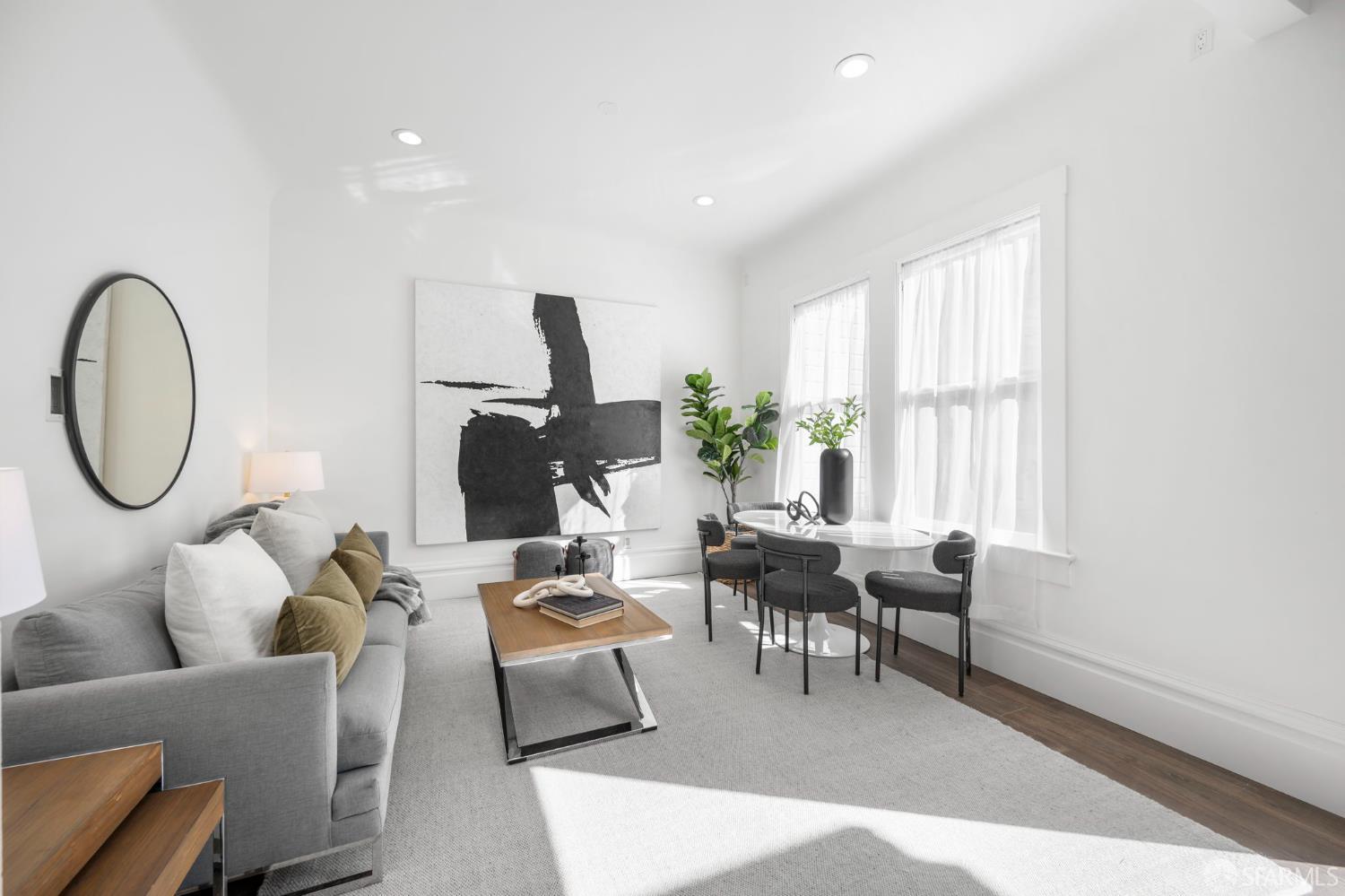 Detail Gallery Image 5 of 45 For 115 Magnolia St, San Francisco,  CA 94123 - 3 Beds | 2 Baths