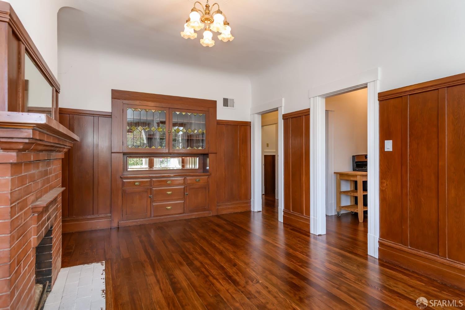 Detail Gallery Image 11 of 36 For 317 Douglass St, San Francisco,  CA 94114 - 3 Beds | 1 Baths