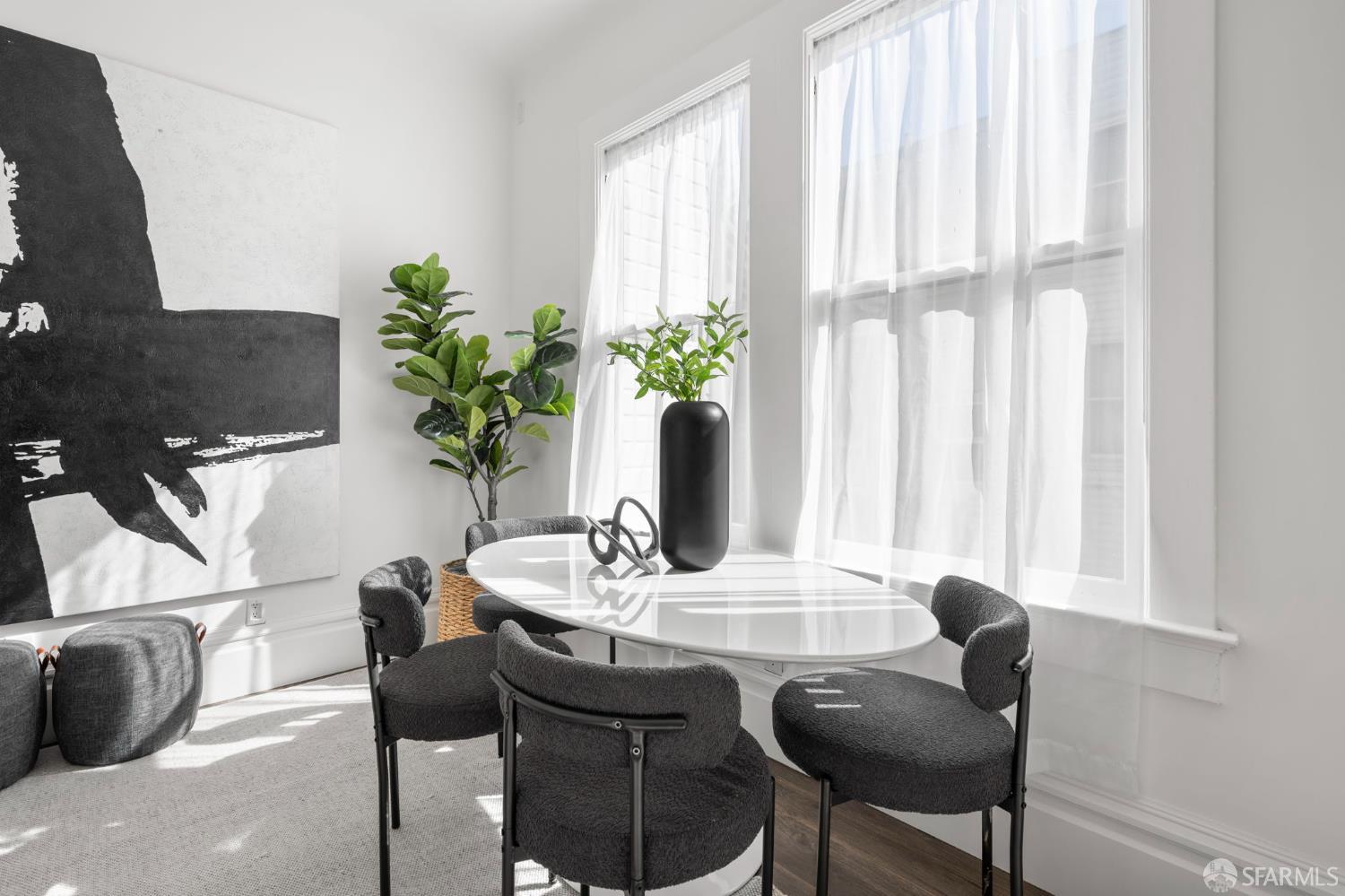 Detail Gallery Image 9 of 45 For 115 Magnolia St, San Francisco,  CA 94123 - 3 Beds | 2 Baths